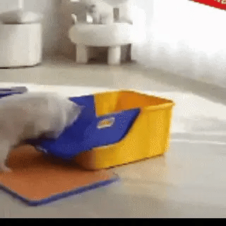 🐾 LitterBox Pro™ – Higiene total para tu michi 🛁✨
